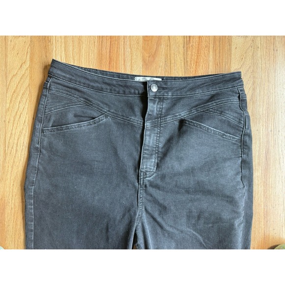 We The Free‎ Black Jeans Curvy Size 32 - Picture 3 of 7
